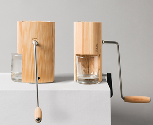 Alternative view of Werkstuck Futuria M1 - hand operated grain flaker